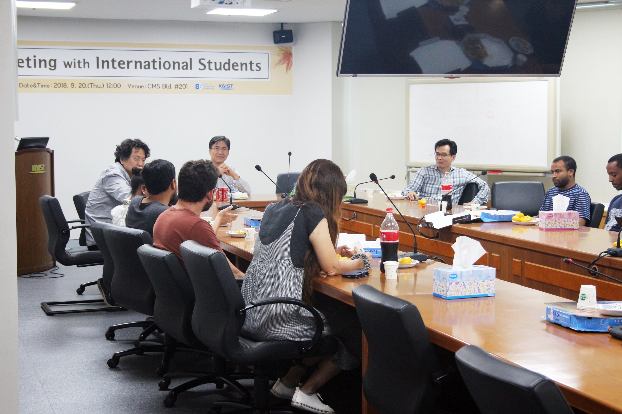 Meeting with International Students 1(0920).JPG